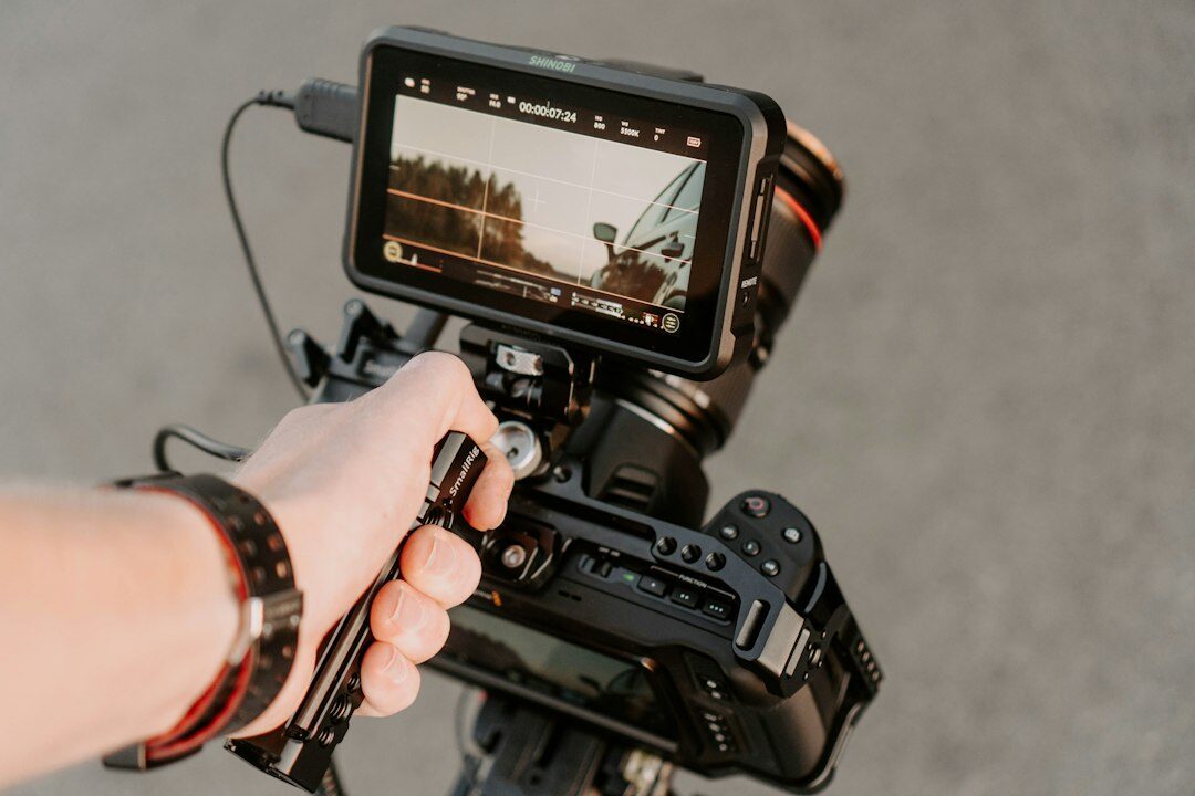 smartphone filming video